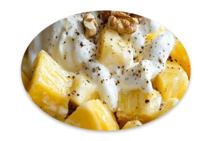 سلطة الأناناس بالقشطة